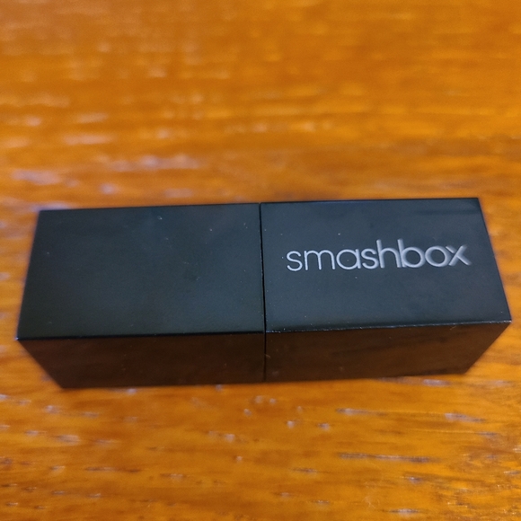 Smashbox Be Legendary Lipstick - Picture 4 of 5